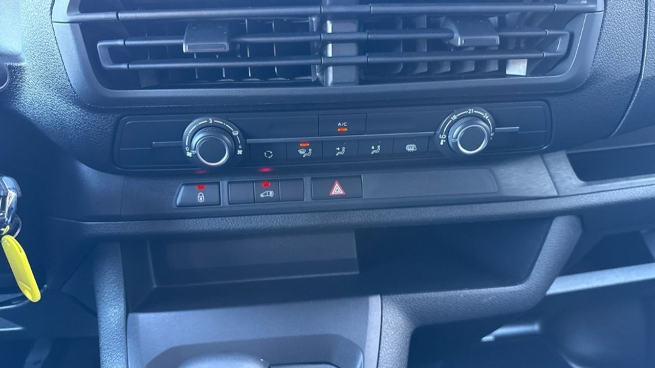 Peugeot Expert Furgon BlueHDi 120 S&S Standard 88 kW (120 CV - foto 31