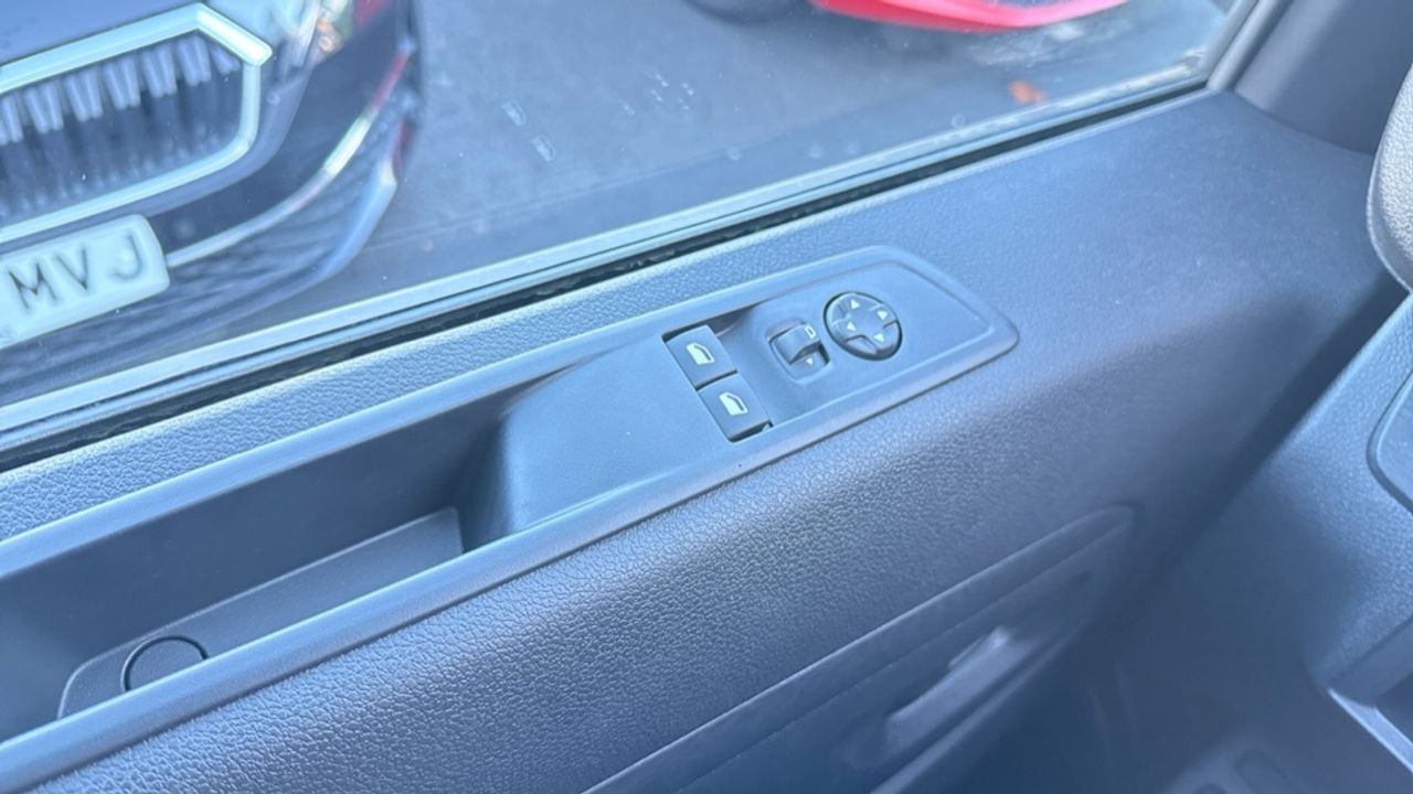 Peugeot Expert Furgon BlueHDi 120 S&S Standard 88 kW (120 CV - foto 40