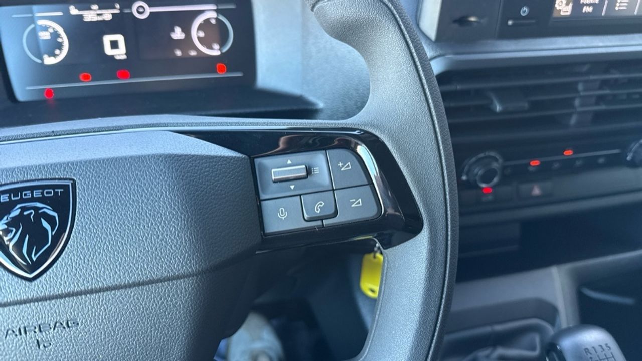 Peugeot Expert Furgon BlueHDi 120 S&S Standard 88 kW (120 CV - foto 26