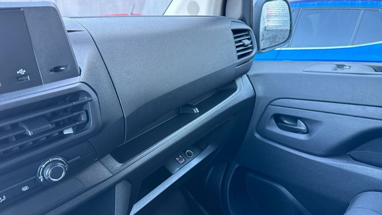 Peugeot Expert Furgon BlueHDi 120 S&S Standard 88 kW (120 CV - foto 35