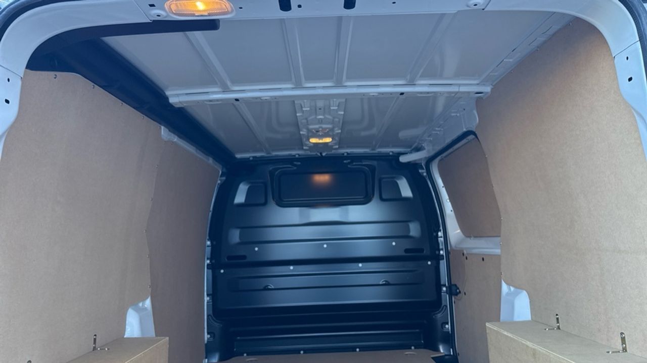 Peugeot Expert Furgon BlueHDi 120 S&S Standard 88 kW (120 CV - foto 46