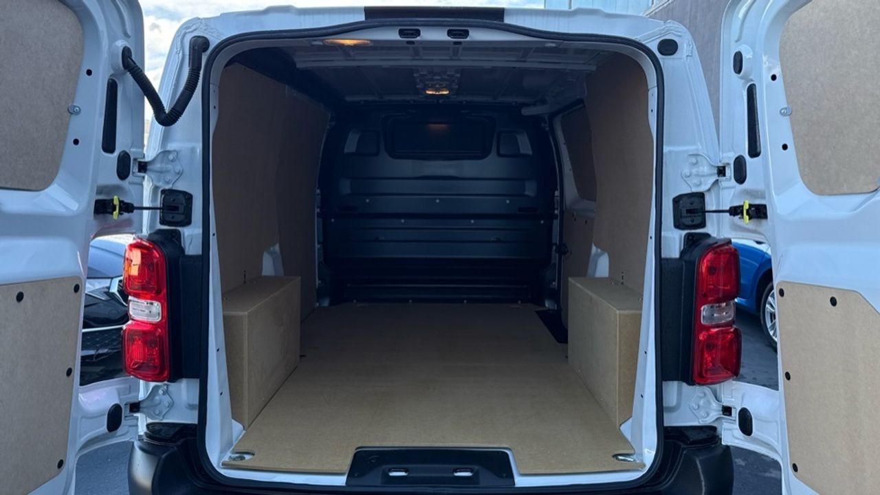 Peugeot Expert Furgon BlueHDi 120 S&S Standard 88 kW (120 CV - foto 6