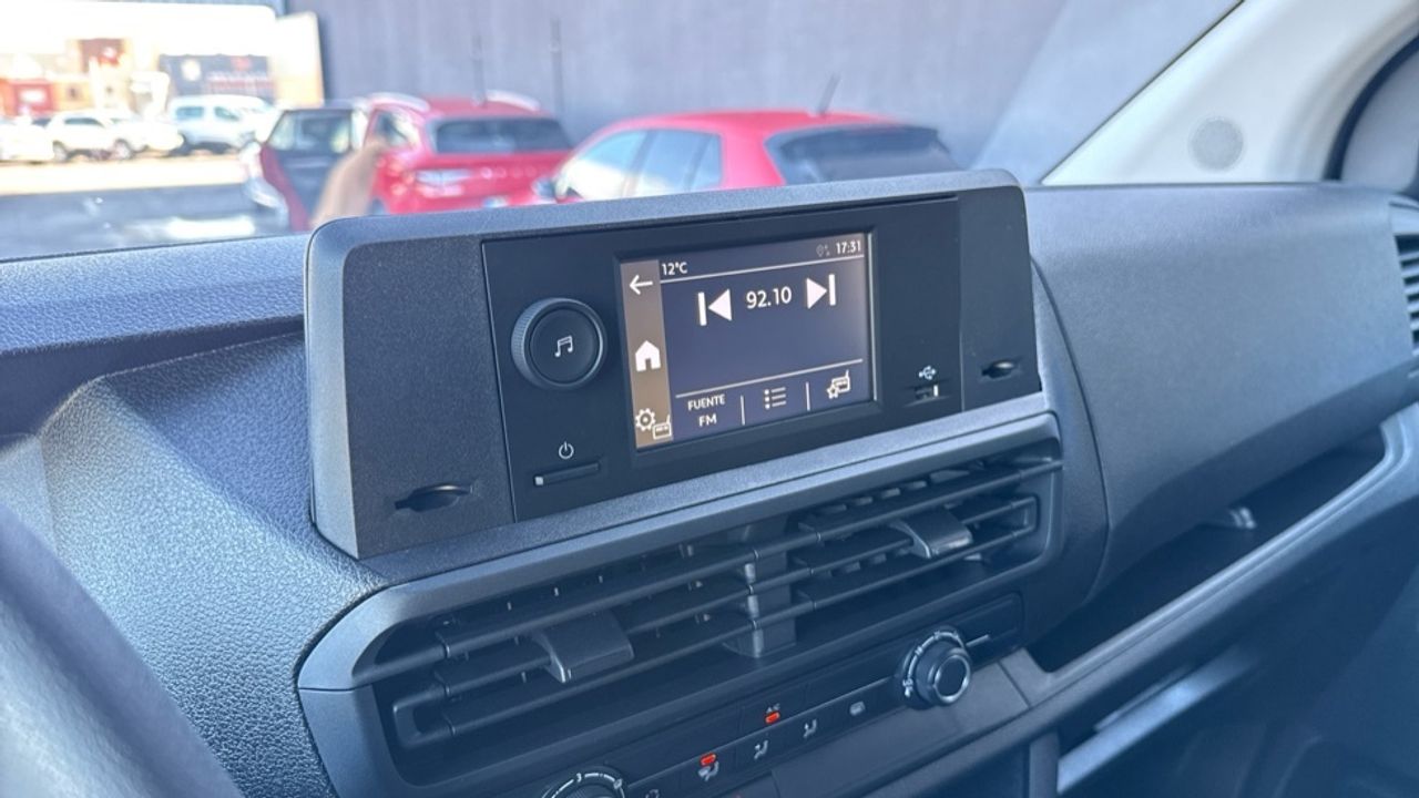 Peugeot Expert Furgon BlueHDi 120 S&S Standard 88 kW (120 CV - foto 29