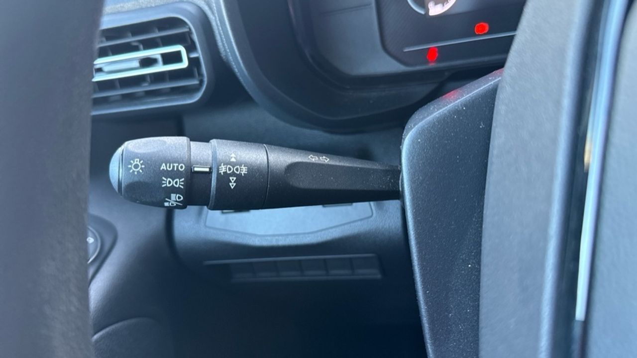 Citroën Berlingo BlueHDi 100 S&S Plus Talla M 75 kW (102 CV) - foto 25