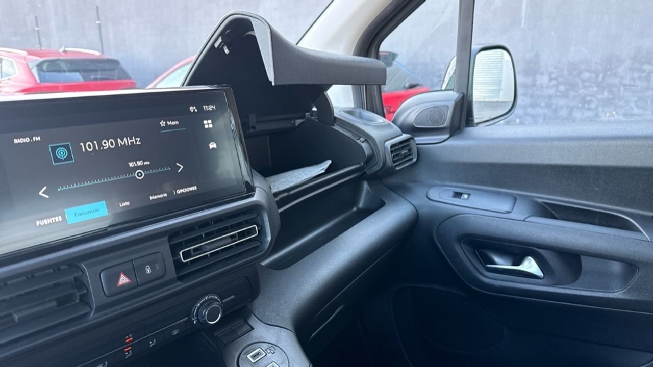 Citroën Berlingo BlueHDi 100 S&S Plus Talla M 75 kW (102 CV) - foto 35