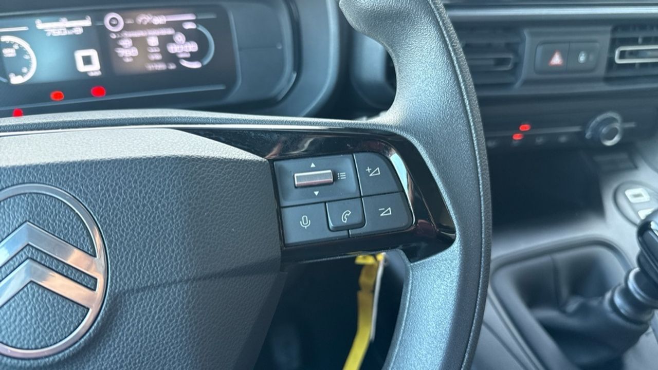 Citroën Berlingo BlueHDi 100 S&S Plus Talla M 75 kW (102 CV) - foto 24