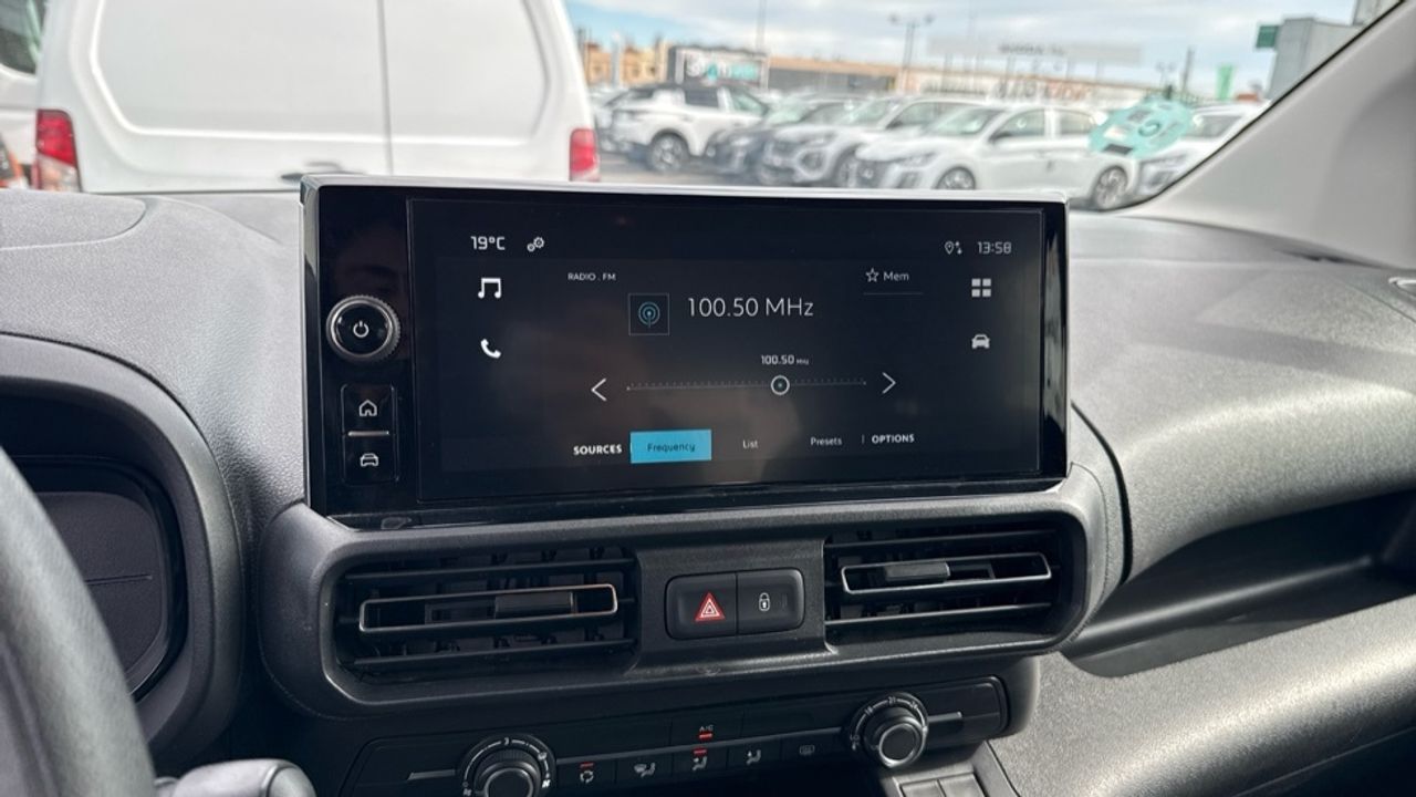 Citroën Berlingo BlueHDi 100 S&S Plus Talla M 75 kW (102 CV) - foto 15