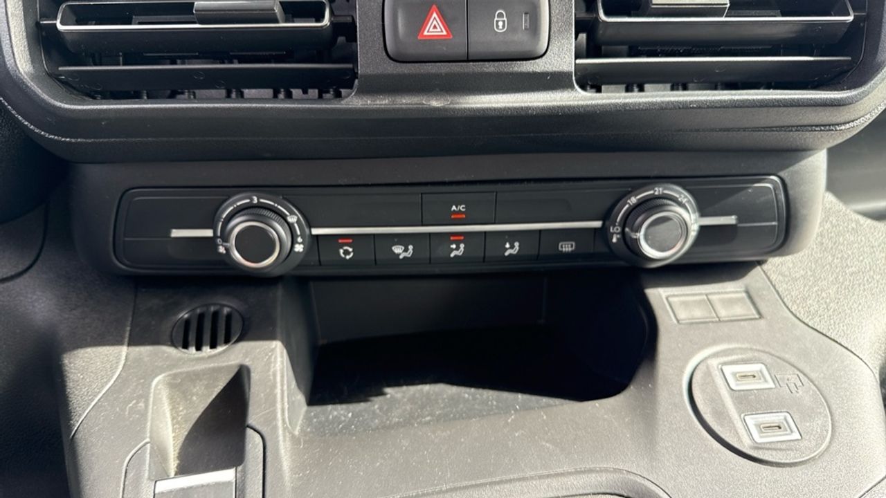 Citroën Berlingo BlueHDi 100 S&S Plus Talla M 75 kW (102 CV) - foto 31