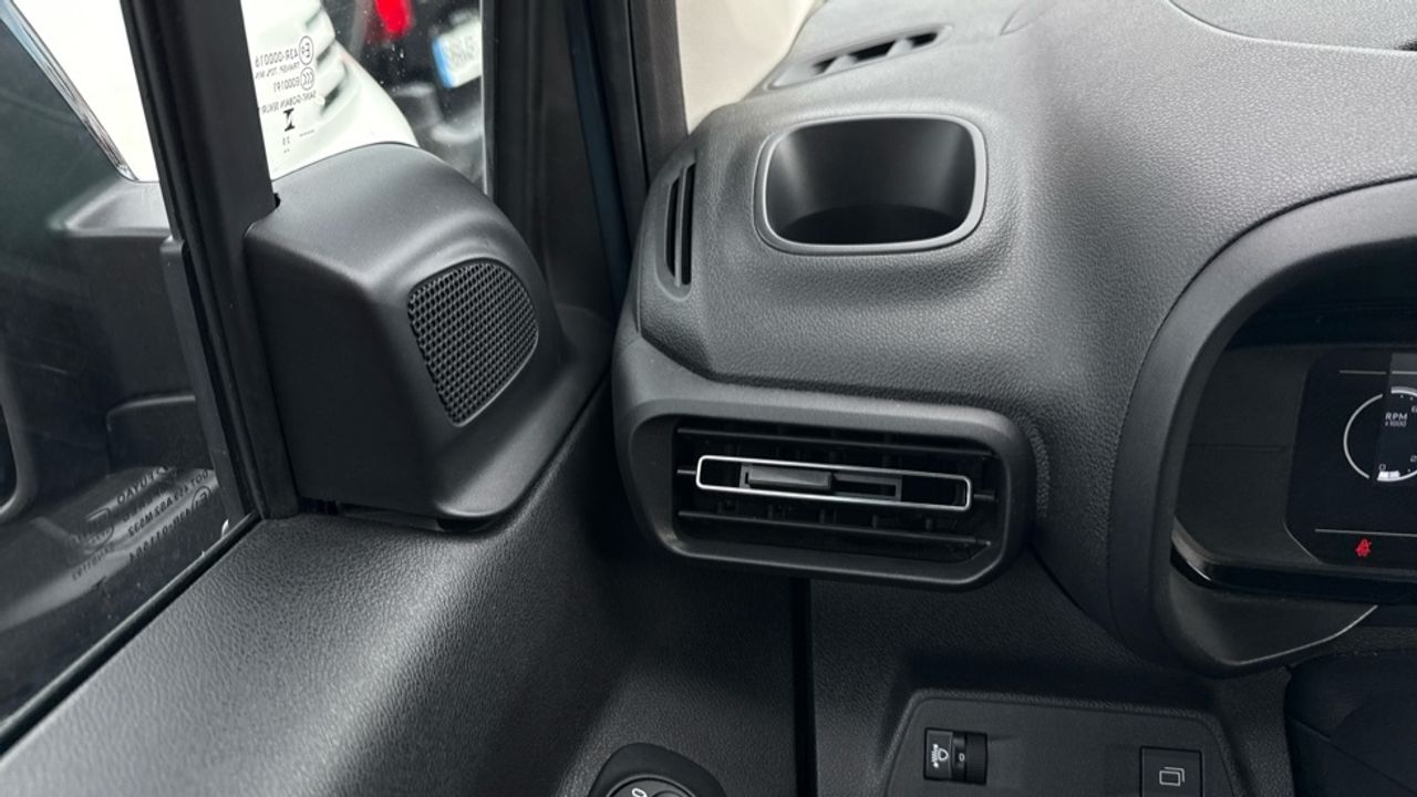 Citroën Berlingo BlueHDi 100 S&S Plus Talla M 75 kW (102 CV) - foto 41