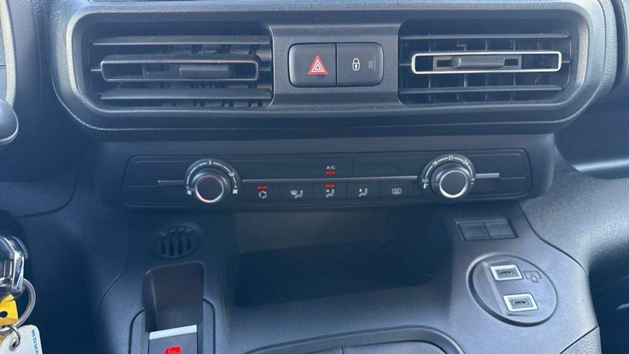 Citroën Berlingo BlueHDi 100 S&S Plus Talla M 75 kW (102 CV) - foto 30