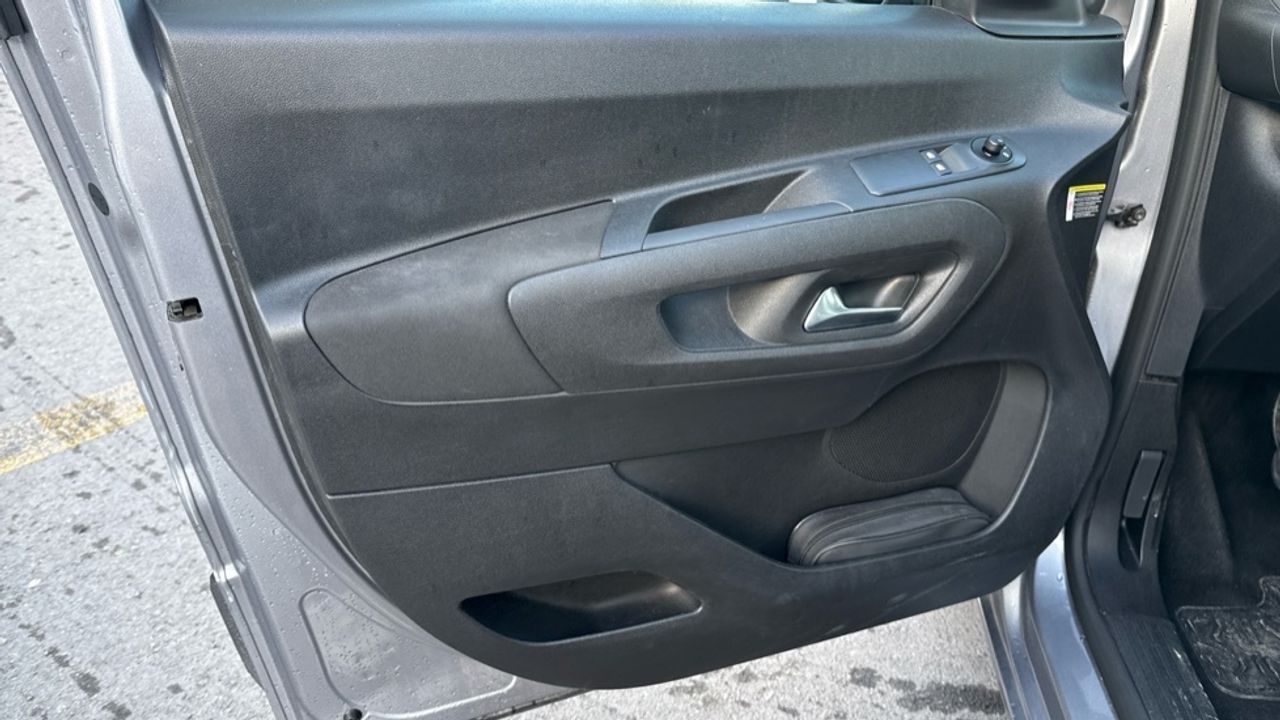 Citroën Berlingo BlueHDi 100 S&S Plus Talla M 75 kW (102 CV) - foto 19