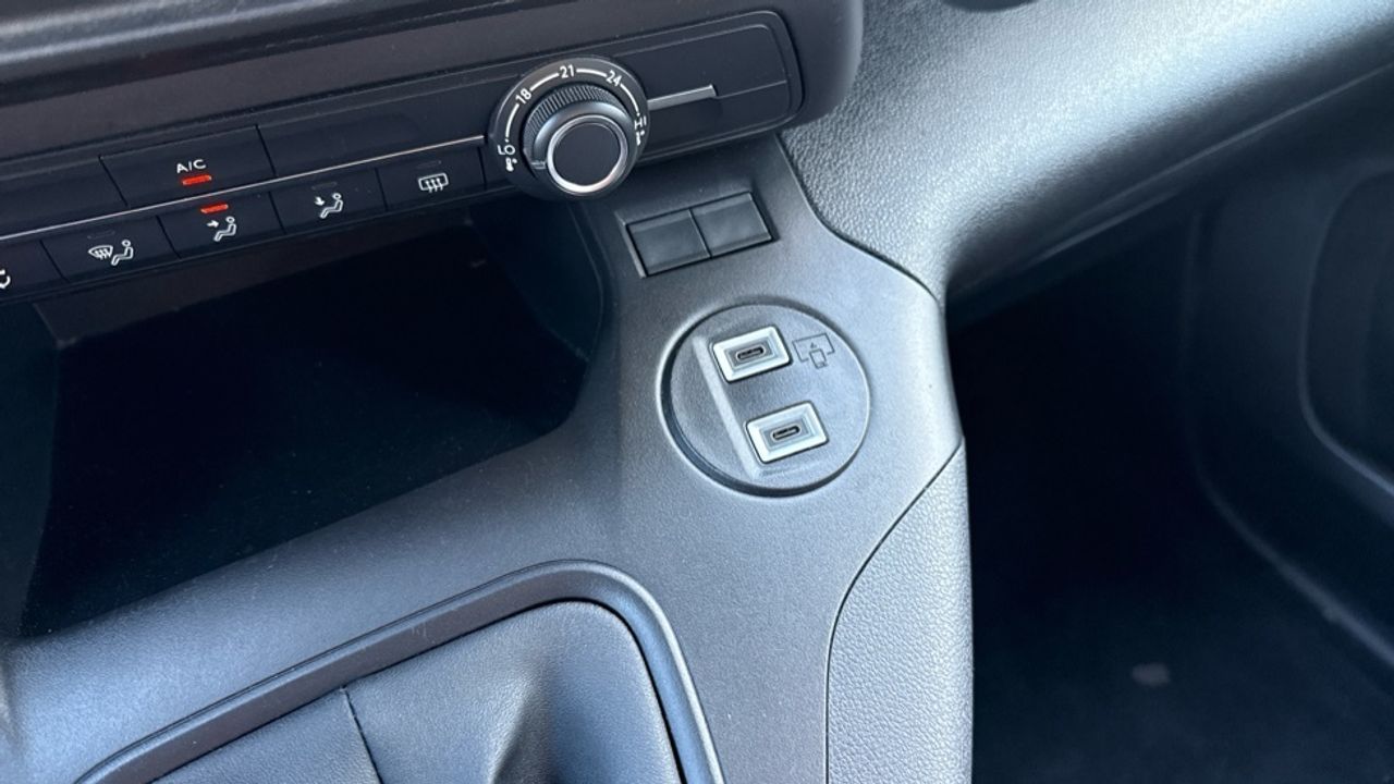 Citroën Berlingo BlueHDi 100 S&S Plus Talla M 75 kW (102 CV) - foto 32