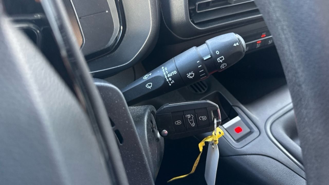 Citroën Berlingo BlueHDi 100 S&S Plus Talla M 75 kW (102 CV) - foto 26