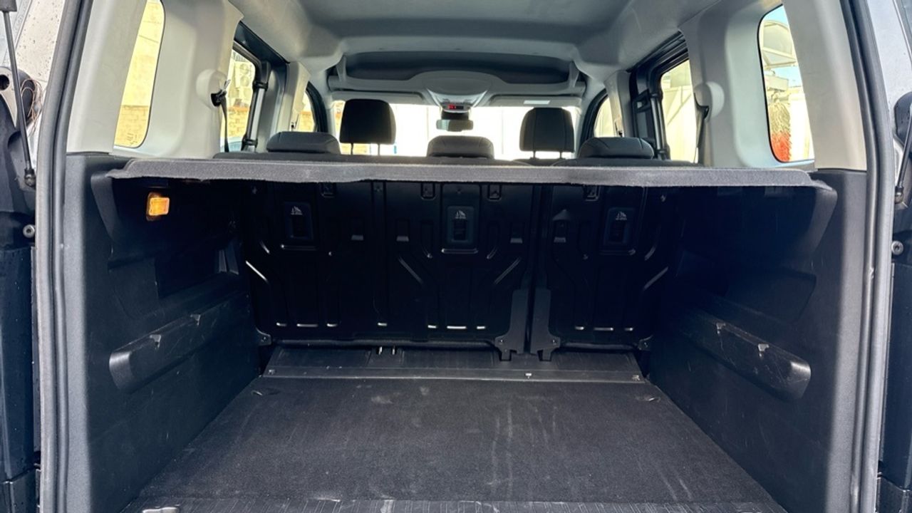 Citroën Berlingo BlueHDi 100 S&S Plus Talla M 75 kW (102 CV) - foto 12