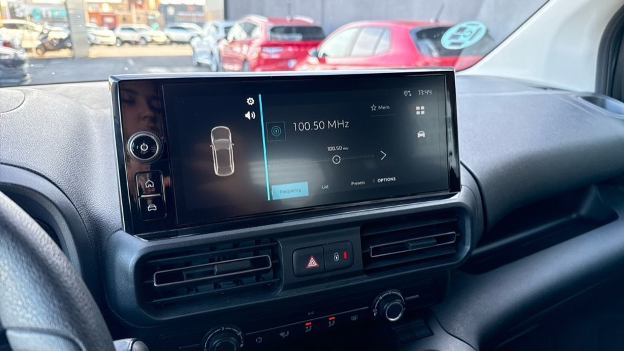 Citroën Berlingo BlueHDi 100 S&S Plus Talla M 75 kW (102 CV) - foto 27