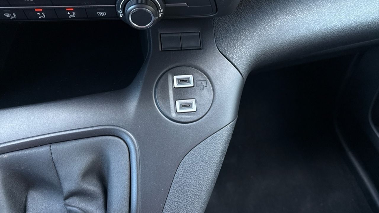 Citroën Berlingo BlueHDi 100 S&S Plus Talla M 75 kW (102 CV) - foto 31