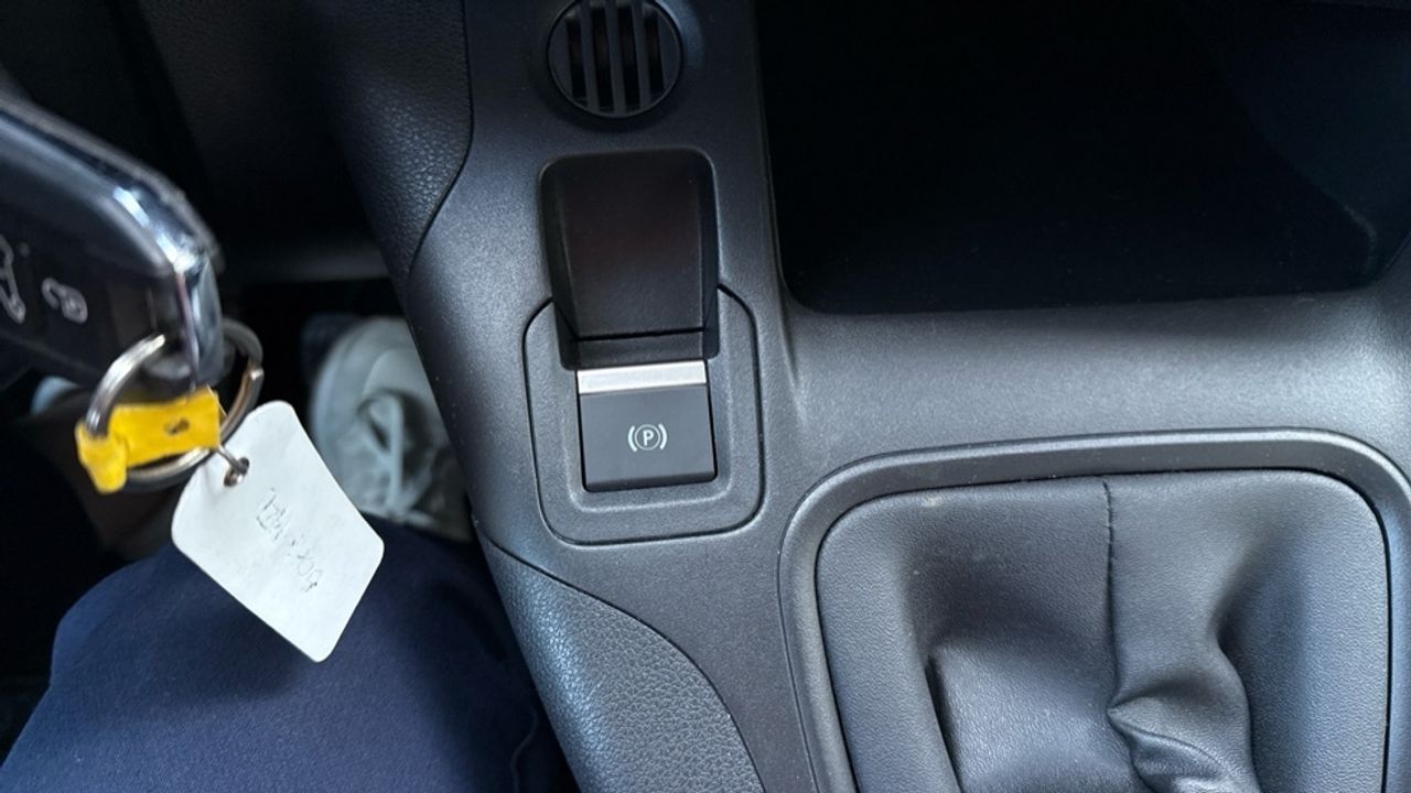 Citroën Berlingo BlueHDi 100 S&S Plus Talla M 75 kW (102 CV) - foto 32