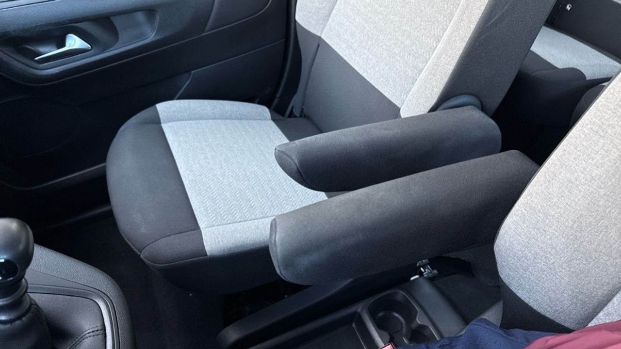 Citroën Berlingo BlueHDi 100 S&S Plus Talla M 75 kW (102 CV) - foto 39