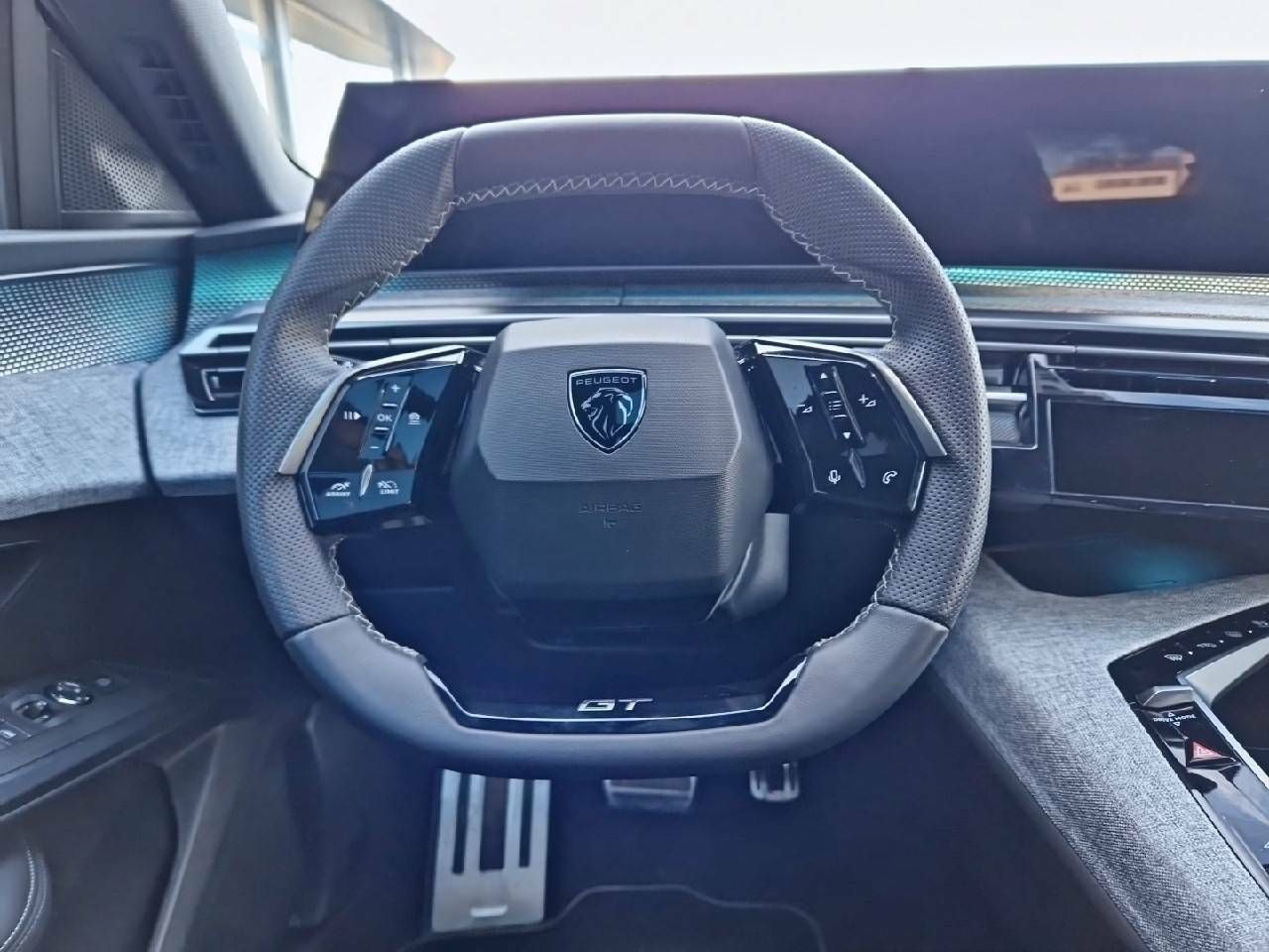 Peugeot 3008 Eléctrico 157kW GT - foto 9