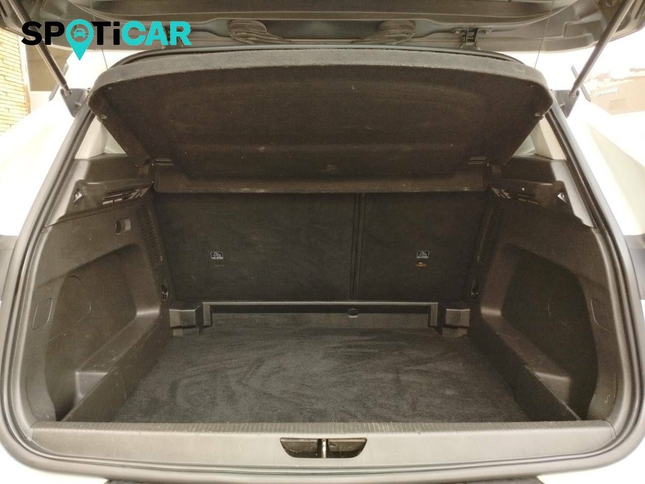 Opel Grandland X 1.2 Turbo Selective - foto 6