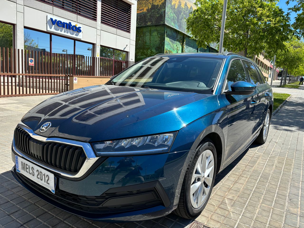 foto de skoda octavia combi de segunda mano