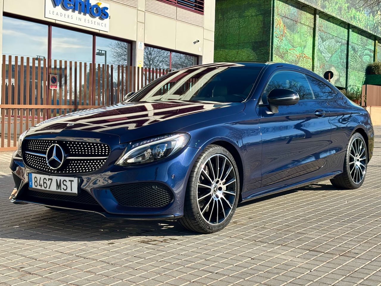 Camara de marcha atras  de segunda mano - mercedes clase c coupé 2018 /