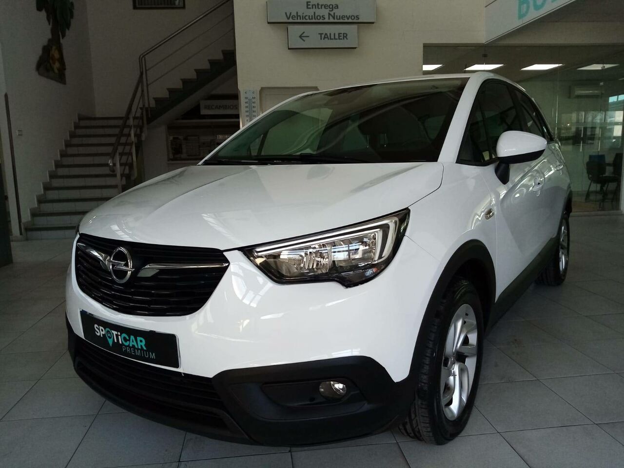 Ordenador viaje  de segunda mano - opel crossland x 2018 /