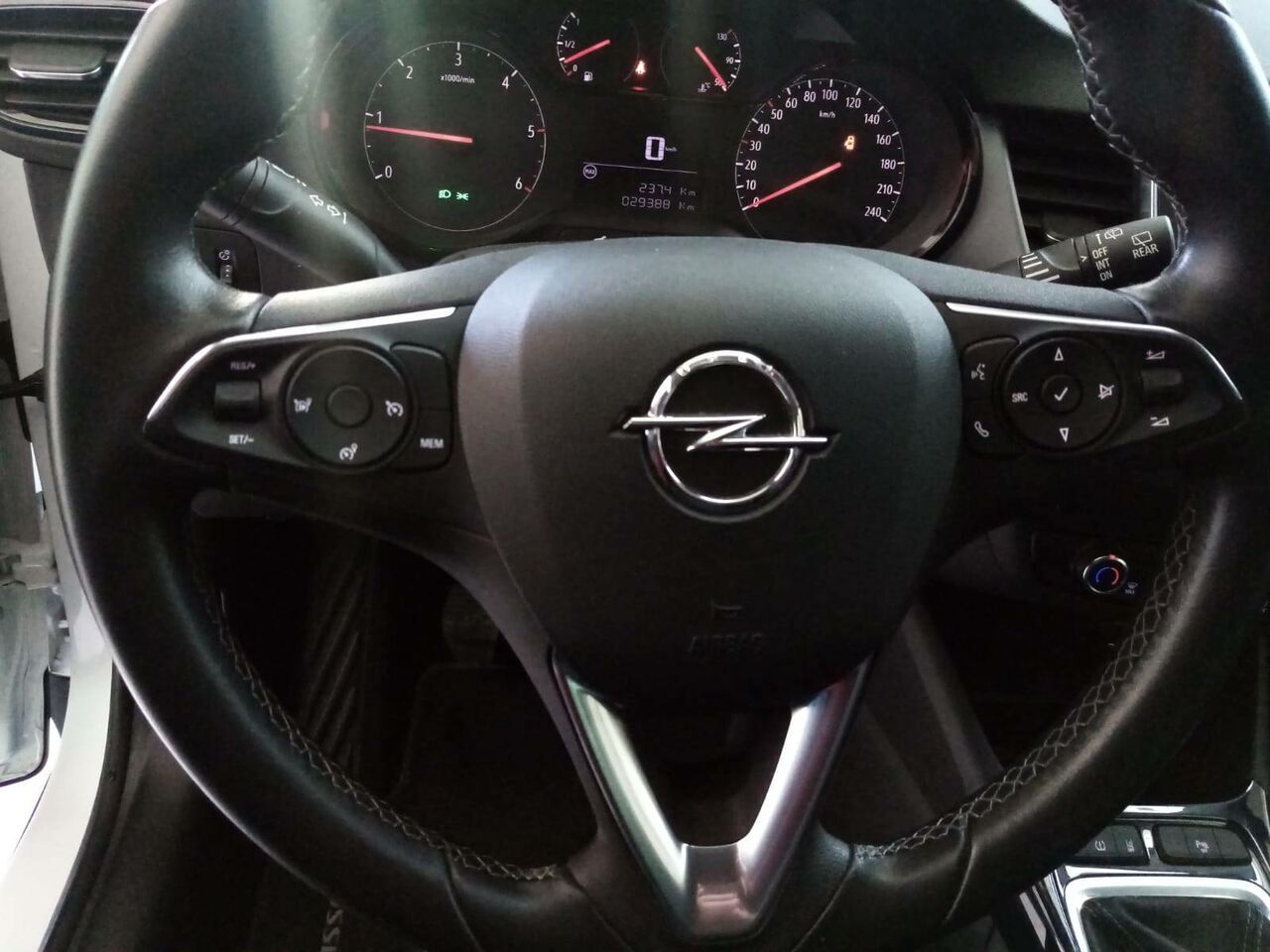 Opel Crossland X 1.6T 73kW (99CV) Selective - foto 10