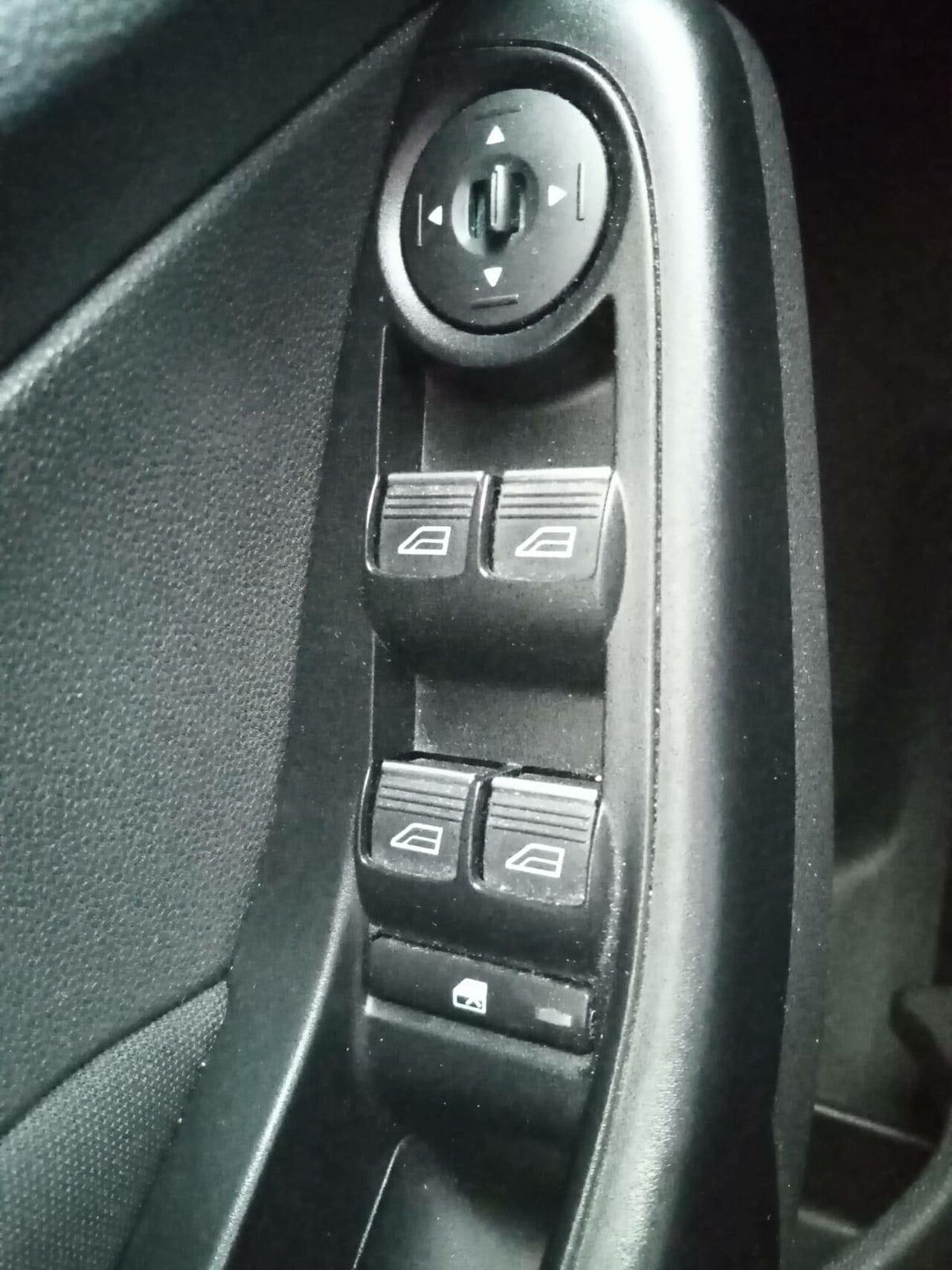 ford fiesta 2017 / foto grande (3)