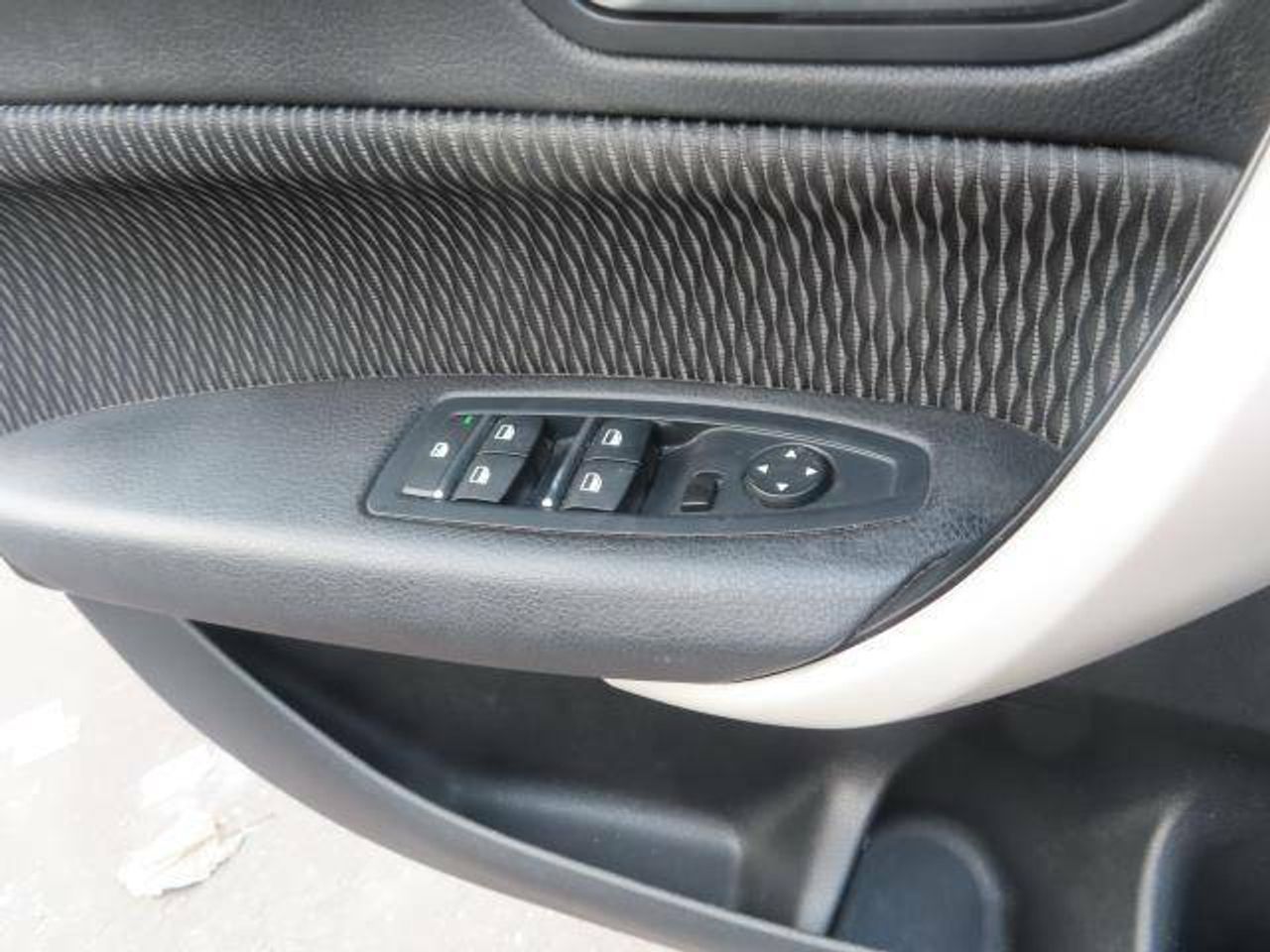 BMW Serie 1 120dA - - foto 27