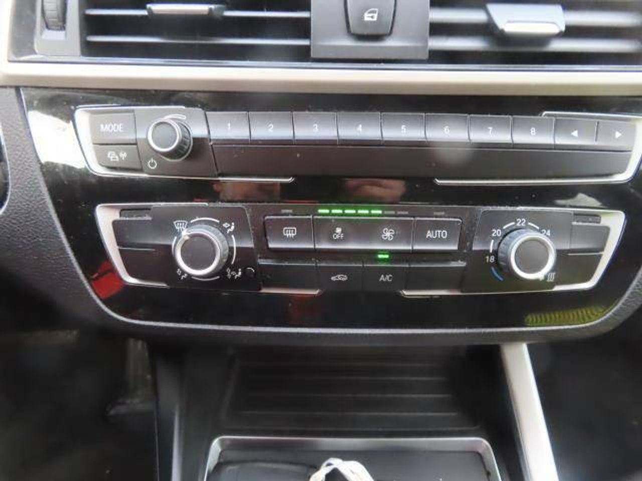 BMW Serie 1 120dA - - foto 14