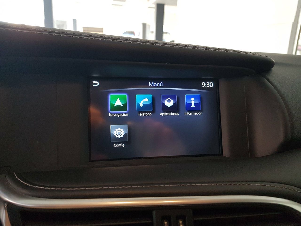 Infiniti QX30 2.2D  7DCT AWD PREMIUM - foto 15