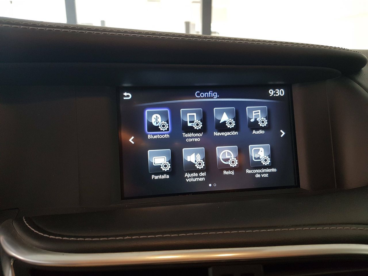 Infiniti QX30 2.2D  7DCT AWD PREMIUM - foto 16