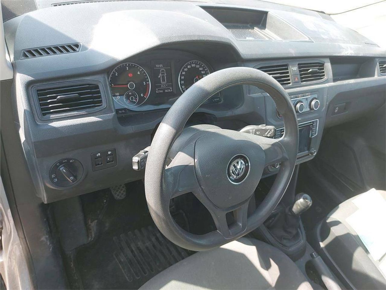 volkswagen caddy 2020 / foto grande (3)