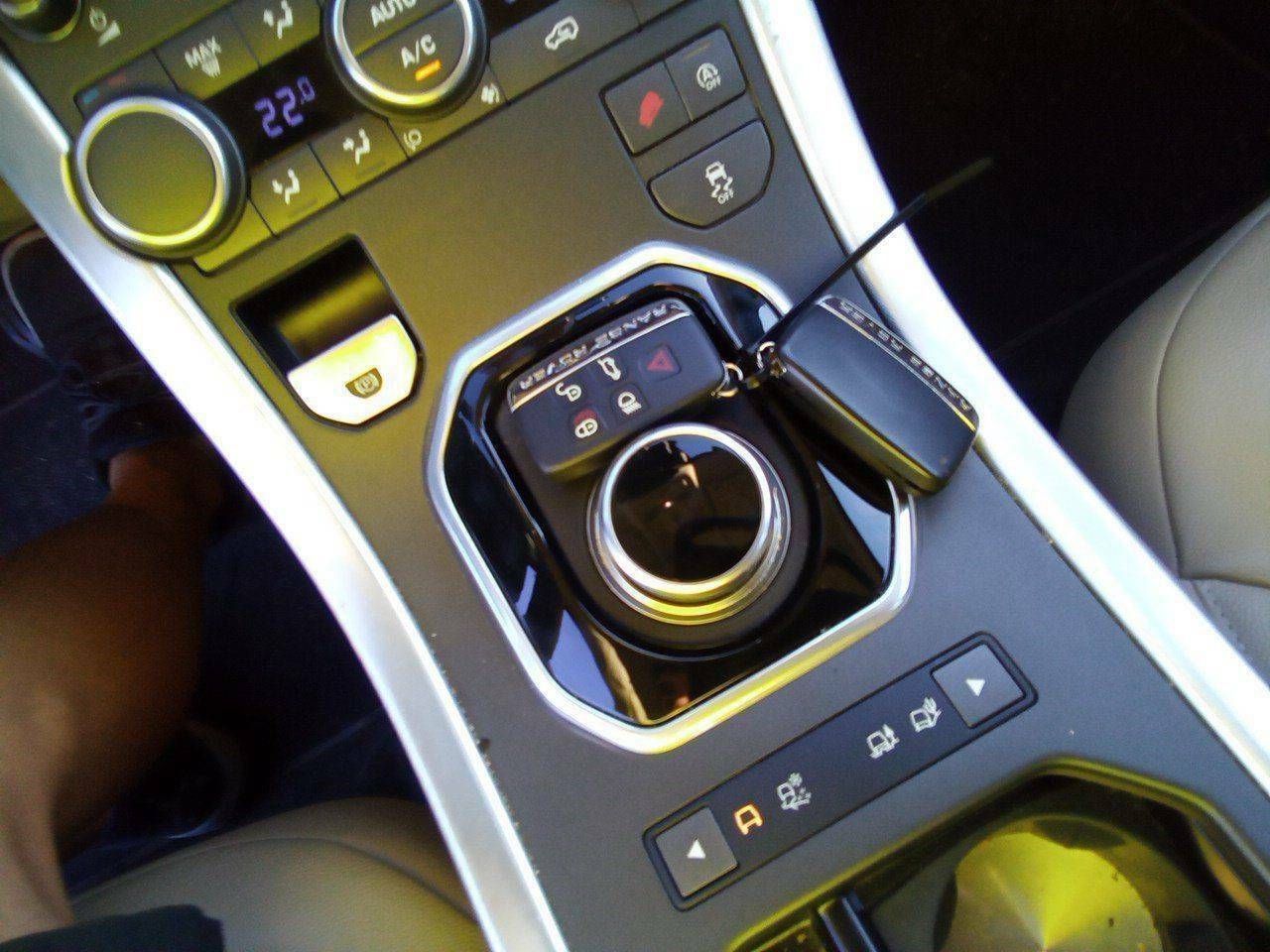 Land-Rover Range Rover Evoque 2.0L TD4 Diel 110kW (150CV) 4x - foto 8