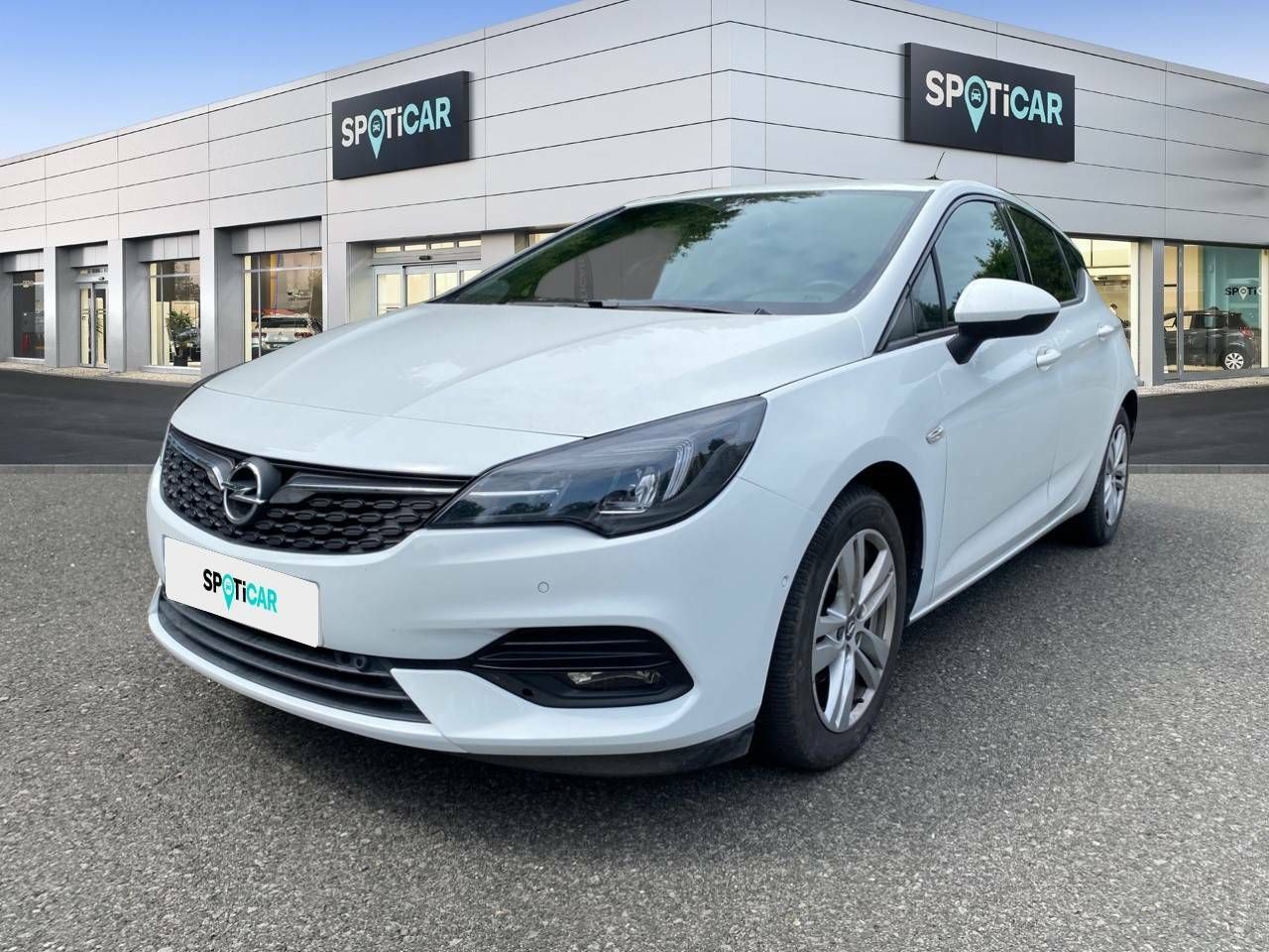 Foto opel astra 2020 /