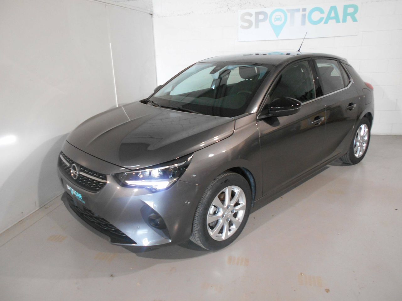 Xc40 con elevalunas electrico sistema de navegacion  de segunda mano - opel corsa 2020 /