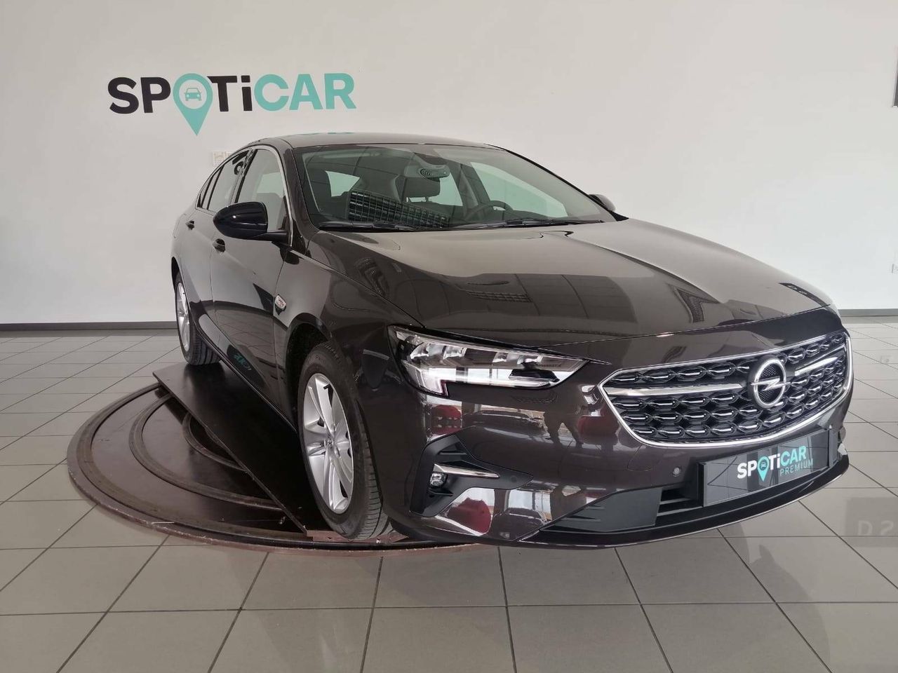 opel insignia  2022 / foto grande (3)