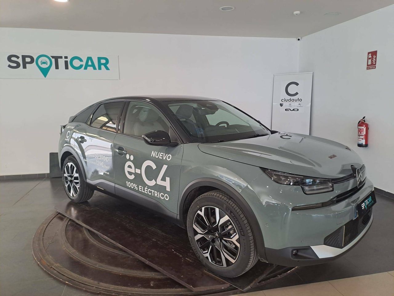 citroën c4 2025 / foto grande (3)