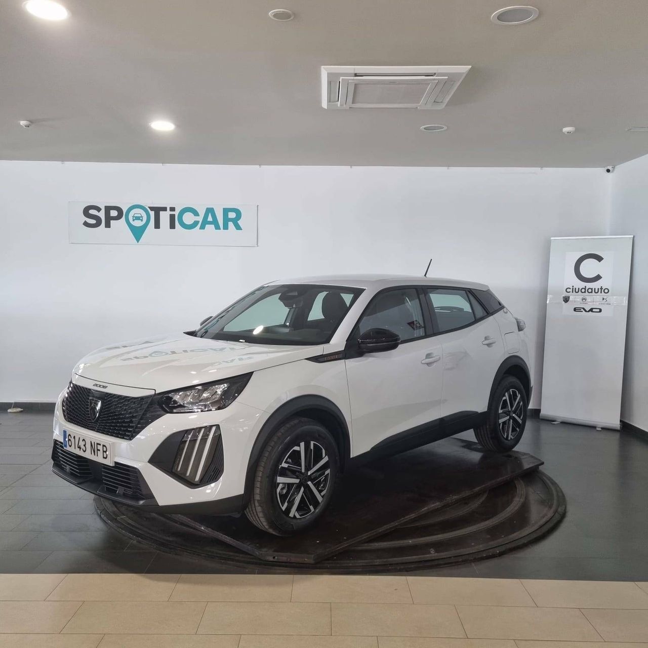 peugeot 2008 2025 /