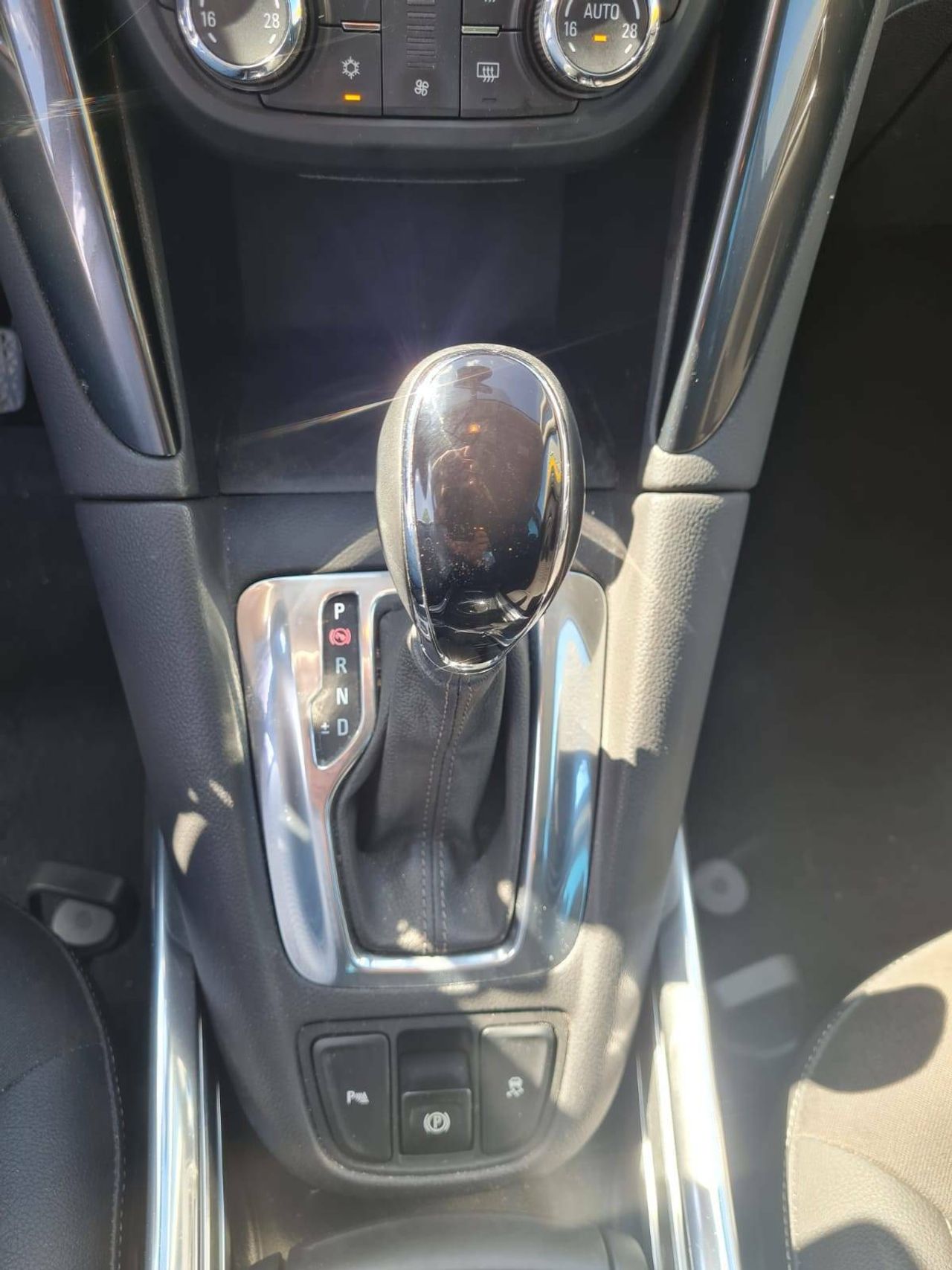 Opel Zafira Tourer 2.0 CDTi  Auto llanta 17 Excellence - foto 13