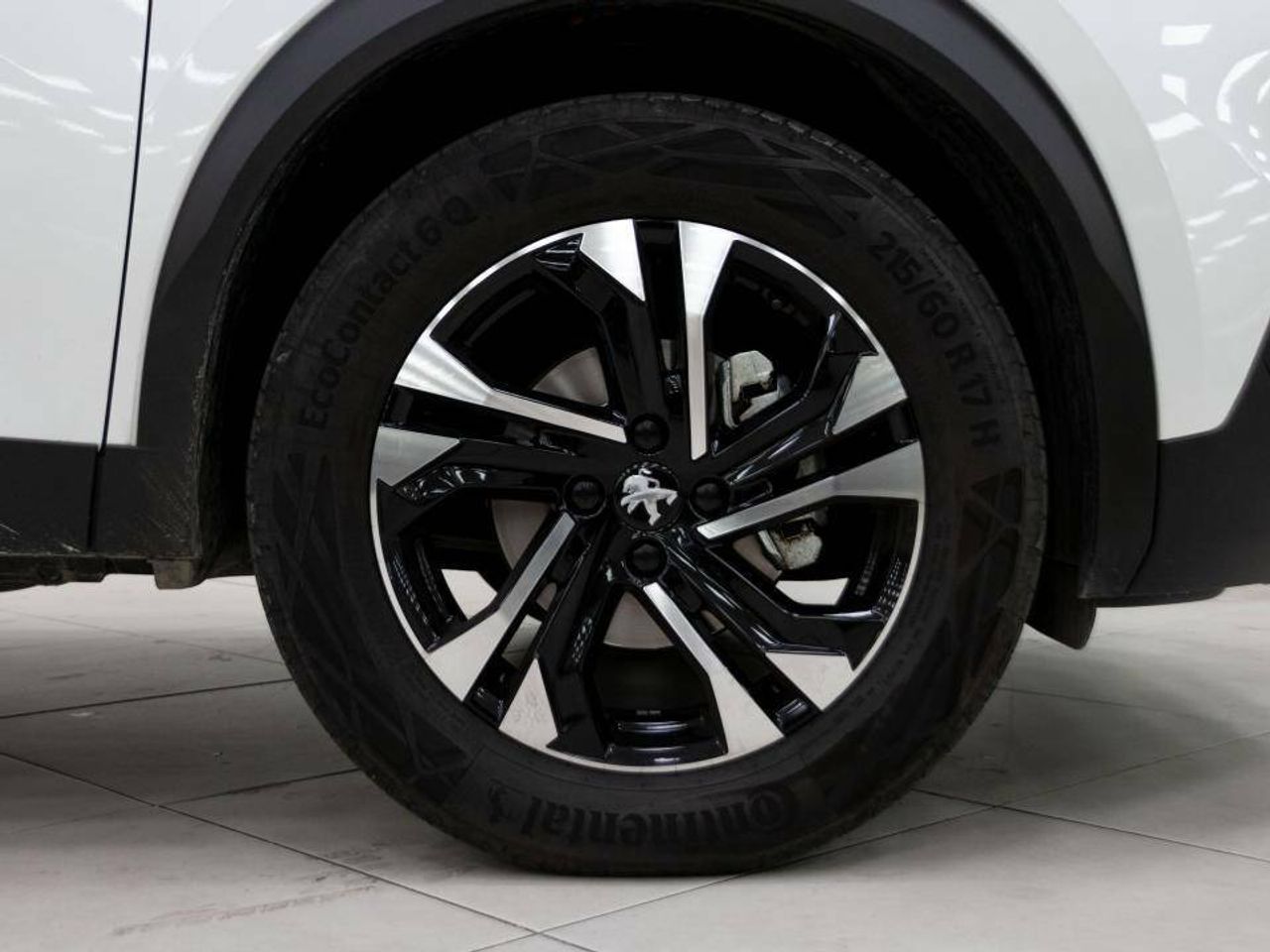 Peugeot 2008 Puretech 100 S&S 6 Vel. MAN Allure Pack - foto 6