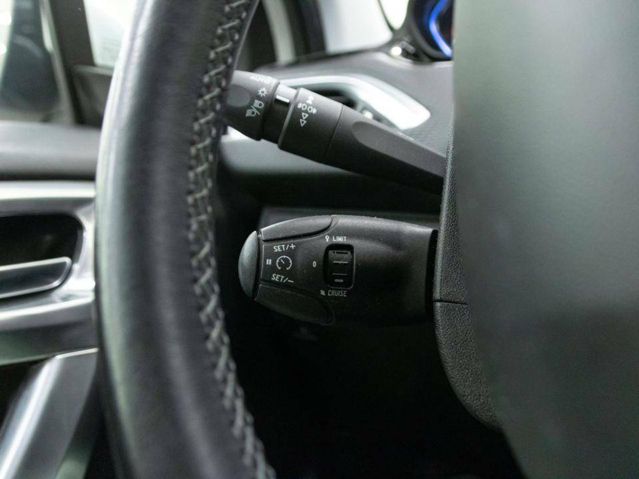 Peugeot 2008 1.2 PureTech 96KW (130CV) S&S Crossway - foto 22