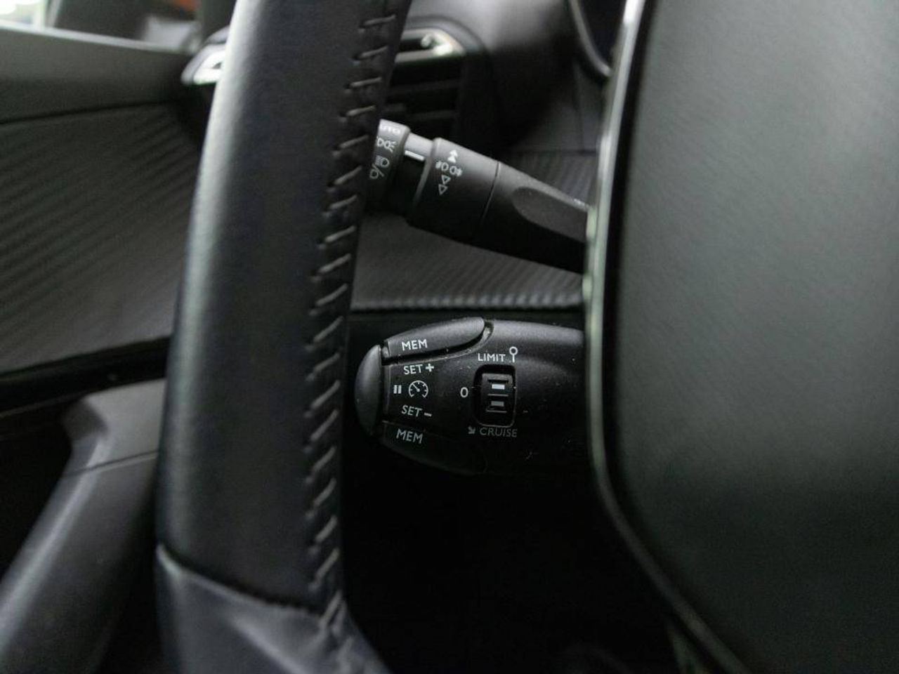 Peugeot 2008 Puretech 100 S&S BVM6 Active Pack - foto 16