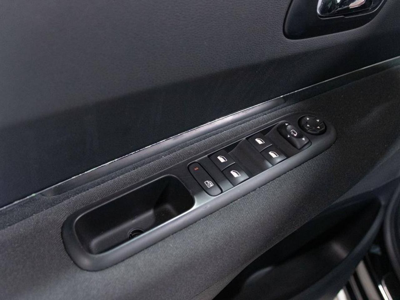 Peugeot 3008 1.6 HDI 115 FAP Style - foto 20