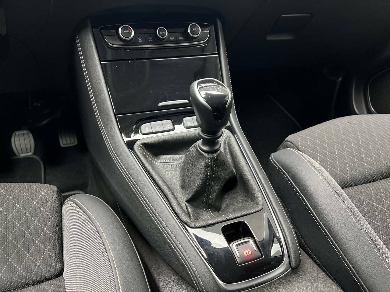 Opel Grandland X 1.2 Turbo WLTP Ultimate - foto 18