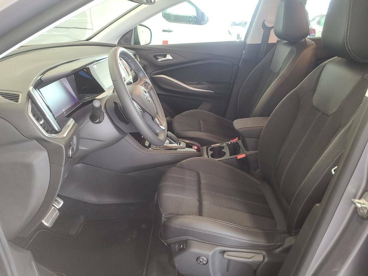 Opel Grandland 1.5 DTH  Auto GS - foto 29