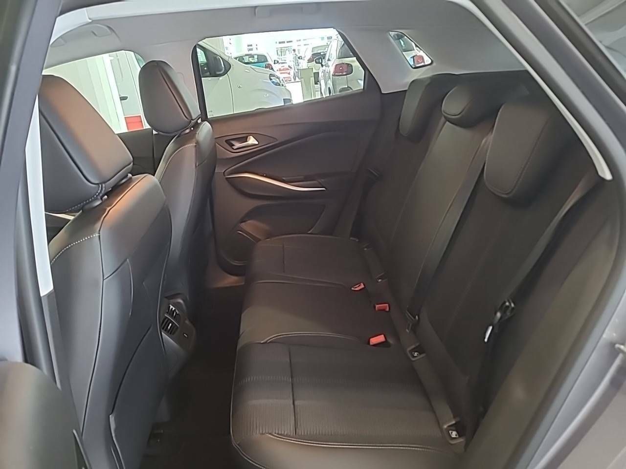 Opel Grandland 1.5 DTH  Auto GS - foto 31