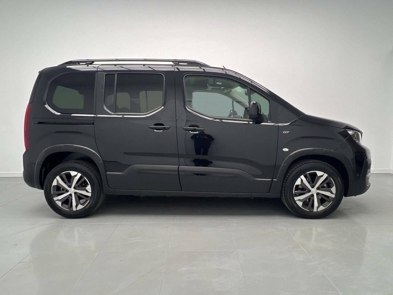 peugeot rifter 2022 / foto grande (3)