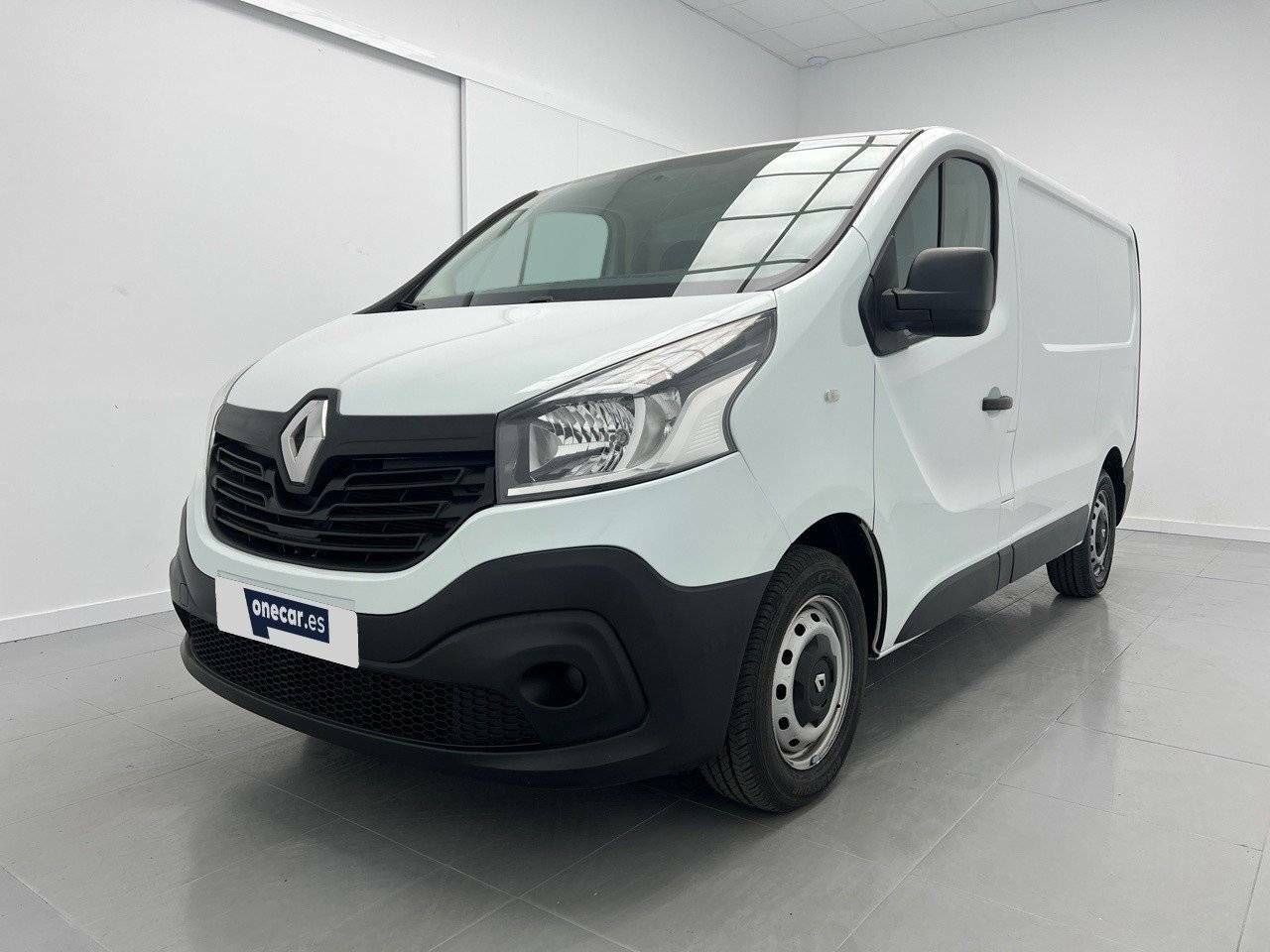 Sillas plastico  de segunda mano - renault trafic 2017 /